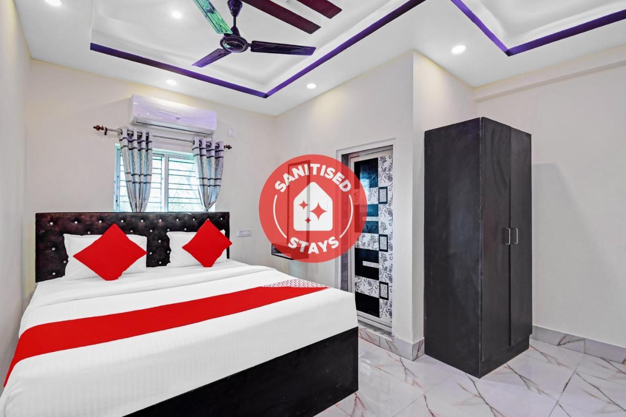 Oyo 86602 Hotel Dream Palace Kolkata Bagian luar foto